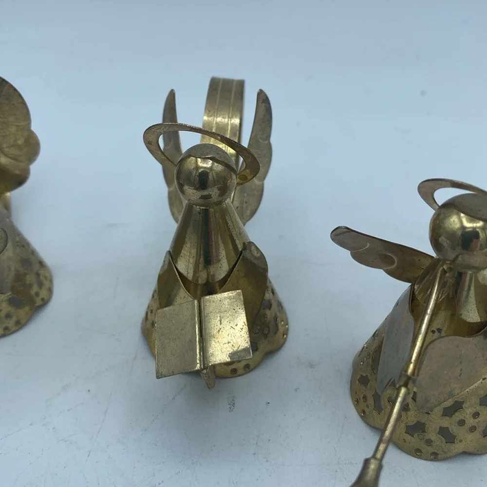 VTG set of 4 brass metal Angel w/ musical instruments napkin rings holders